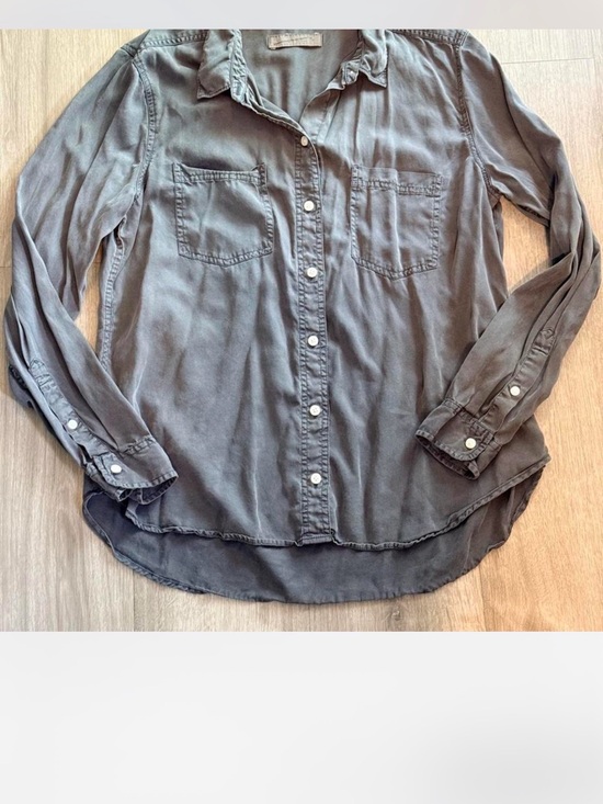 Abercrombie & Fitch Tops - Abercrombie & Fitch Washed Button-Down Shirt - Gray